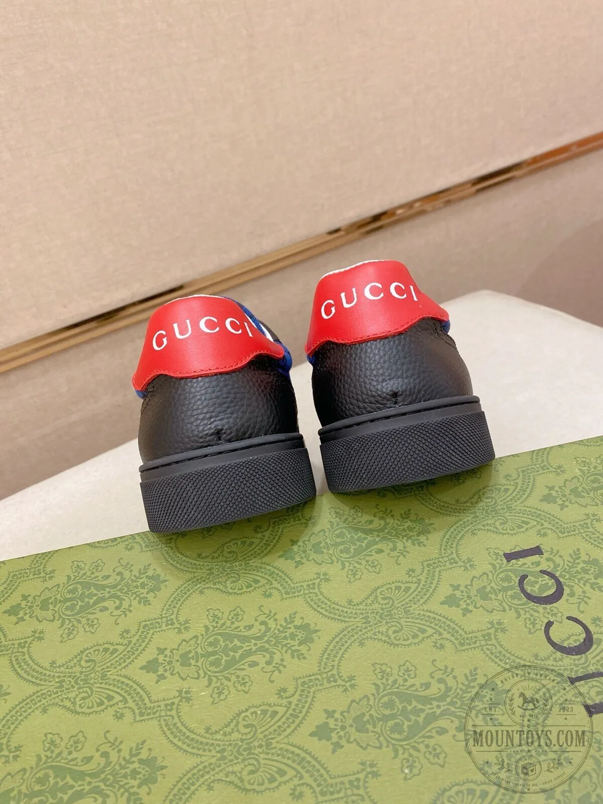 Gucci Blue and Red Stripe Low Top Sneakers Casual Shoes 11 Gucci Blue and Red Stripe Low Top Sneakers Casual Shoes